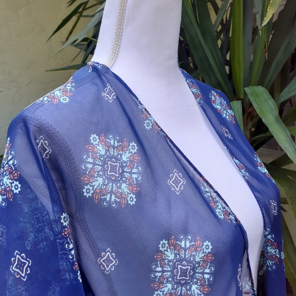 Blue Kimono - Picture 7 of 12